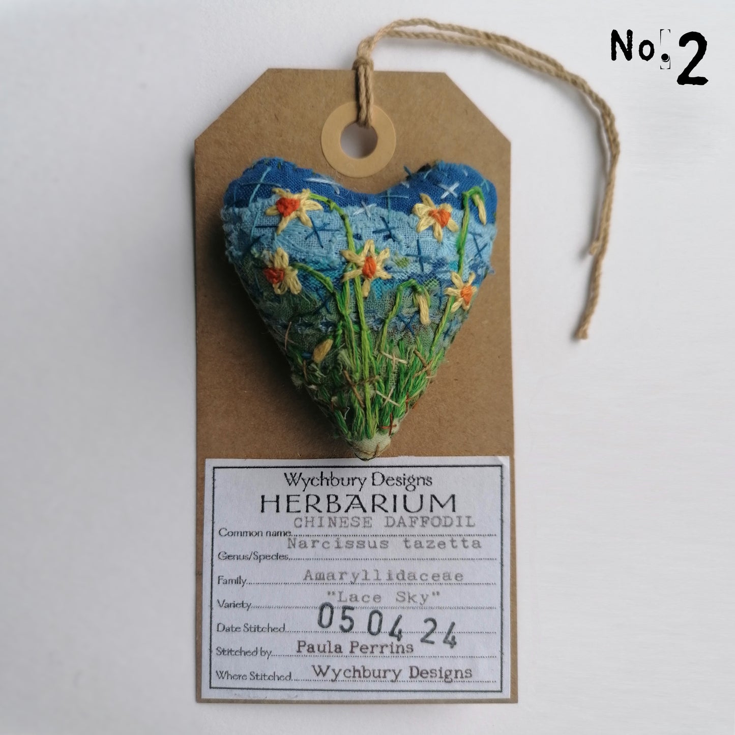 Stitched DAFFODIL Heart Brooches