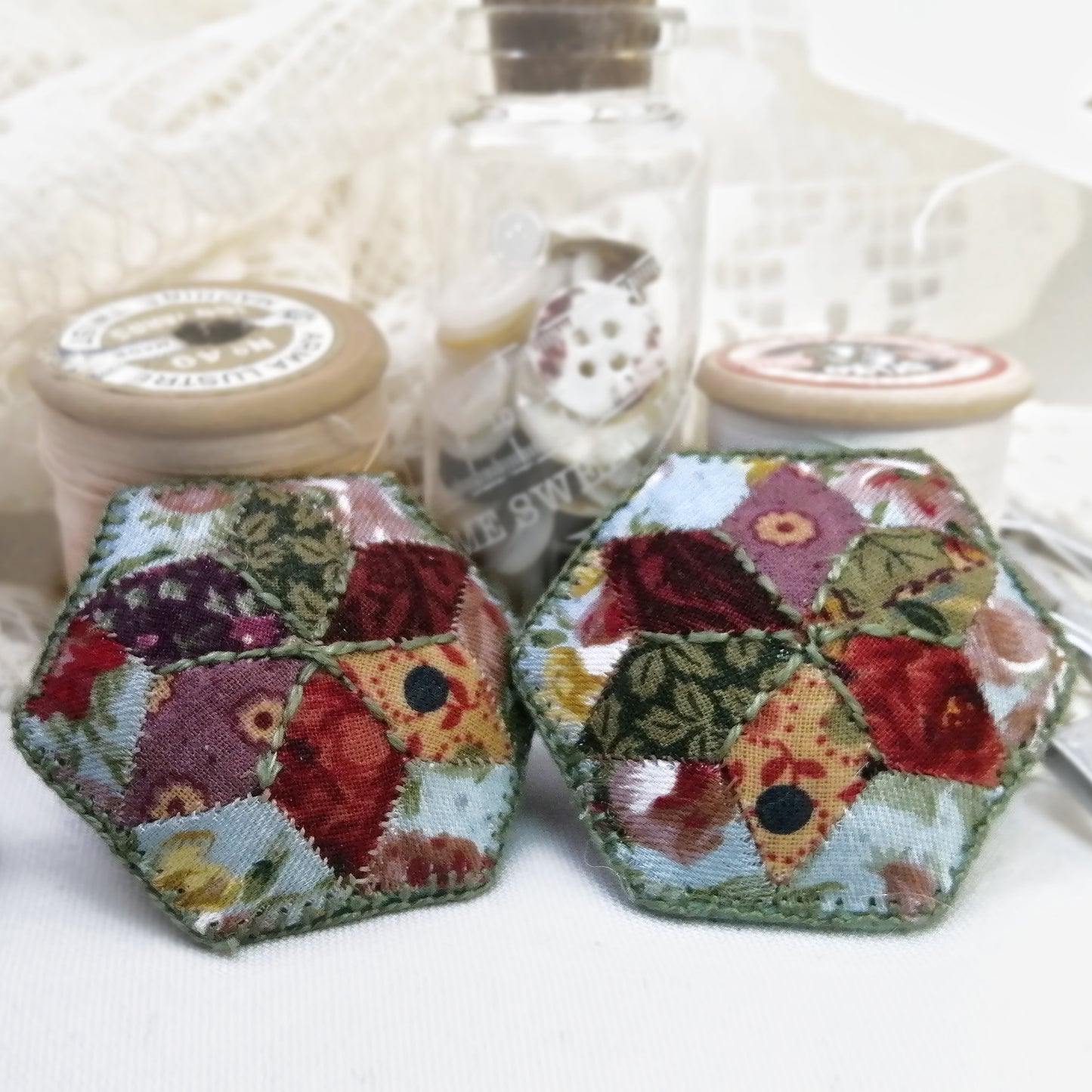 Hexie Star Brooches