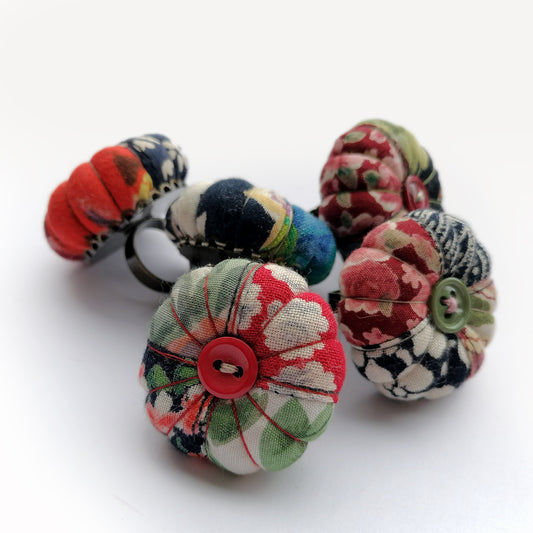 "Tracy's Dress" - Pumpkin Pincushion Rings